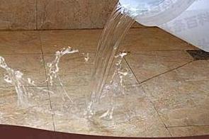 成都市漏水维修 免砸砖防水材料该如何施工